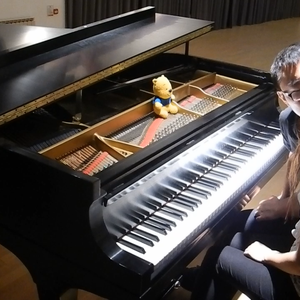 男男调教捆绑鞭打束缚塑身衣
